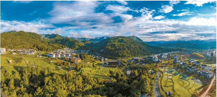 森林康养基地航拍 云.png 森林康养基地航拍 云.png
