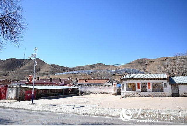 察哈尔右翼中旗乌兰哈页苏木苏勒图村街道干净整洁.png 察哈尔右翼中旗乌兰哈页苏木苏勒图村街道干净整洁.png