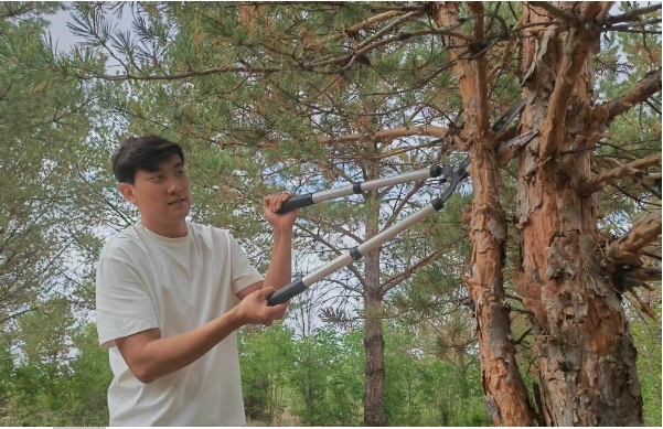 石健阳2.png 石健阳2.png