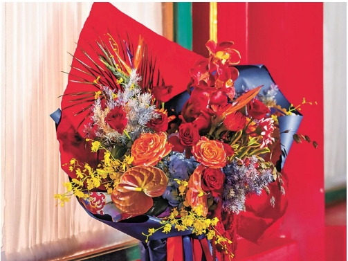 《燕阙鹤影》花点时间北京店 王玥彤.png