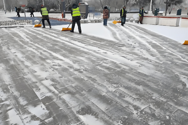 扫雪铲冰.png 扫雪铲冰.png