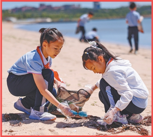 山东荣成市滨海公园，小学.png
